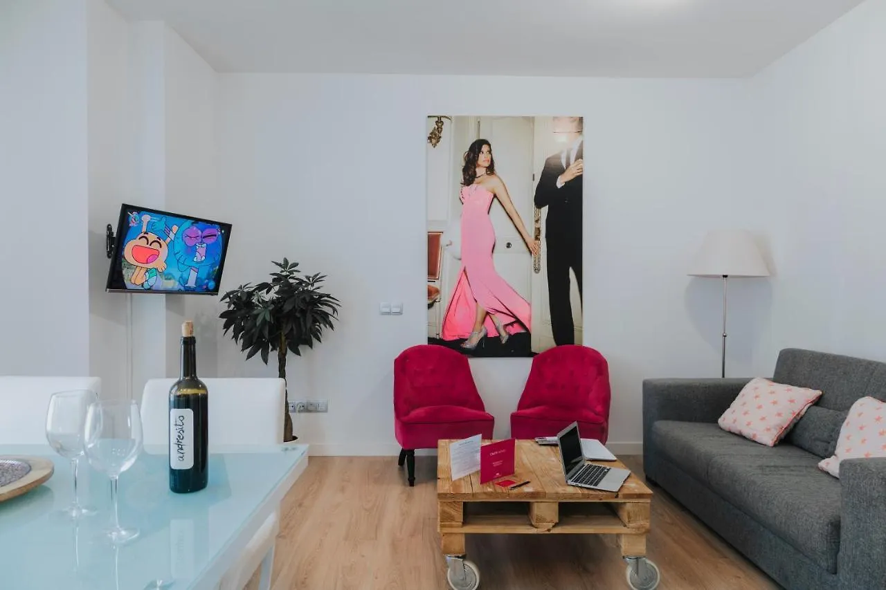 Apartament Caleta Homes - Apartamentos Pompidou Malaga