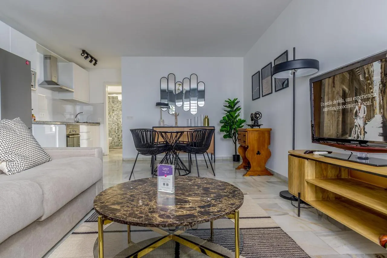 Caleta Homes - Apartamentos Pompidou Malaga Apartament